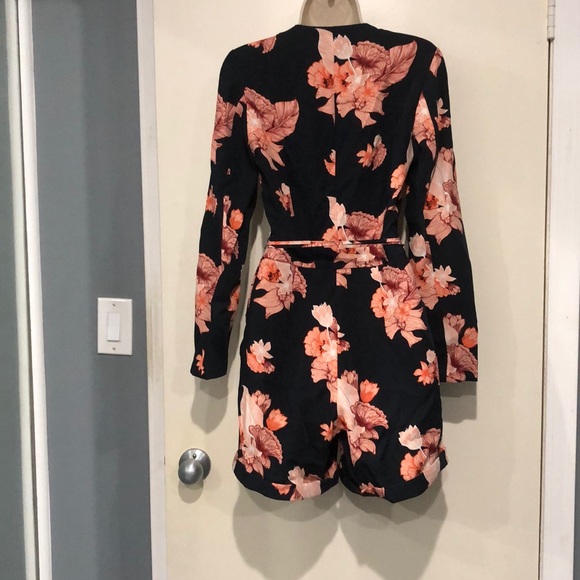 H&M Floral long sleeve Romper - Picture 5 of 9